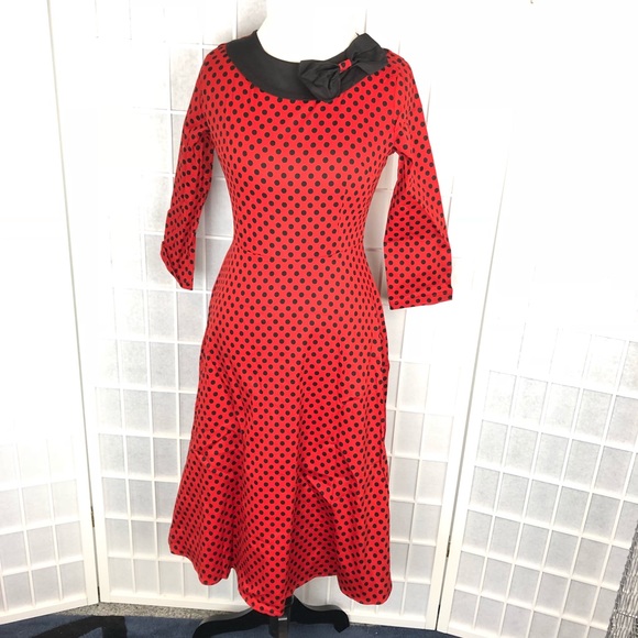 polka dot dress vintage style